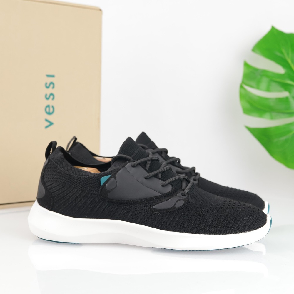 Vessi Mens Everyday Move Sneaker Size 11 Waterproof Black Knit Comfort Shoes Low